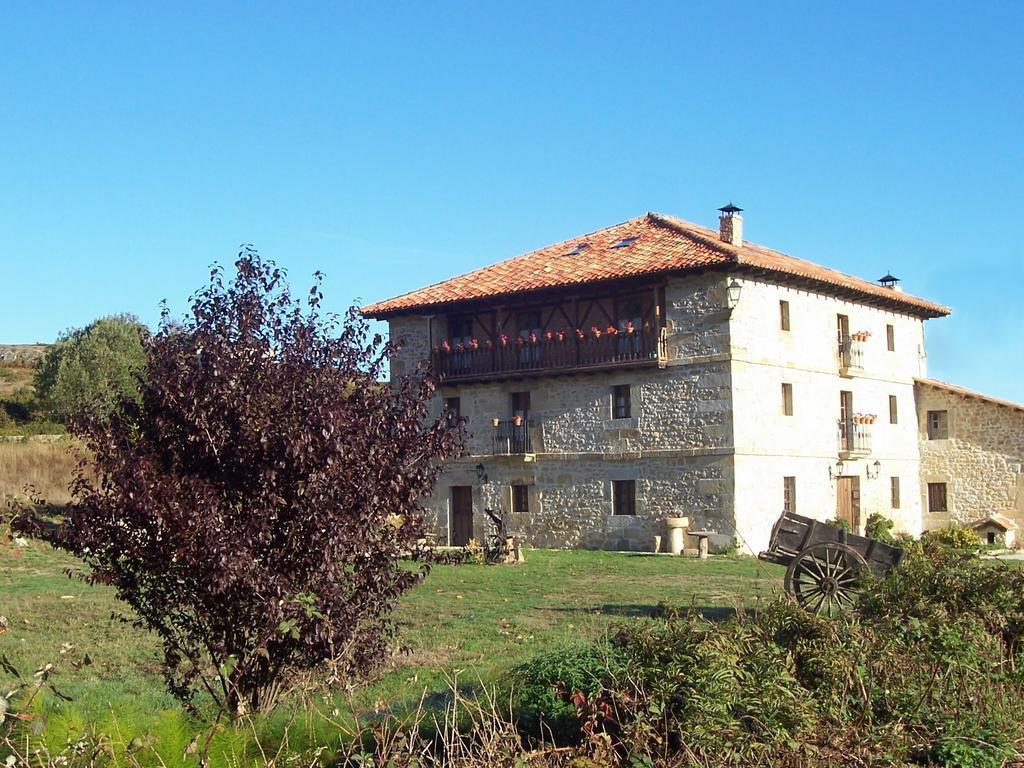 Casa rural La Toba I y II Bezana Exterior foto