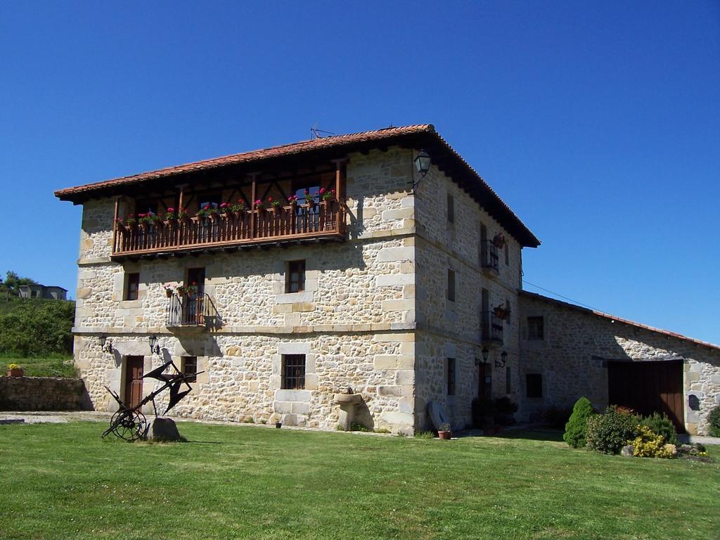 Casa rural La Toba I y II Bezana Exterior foto