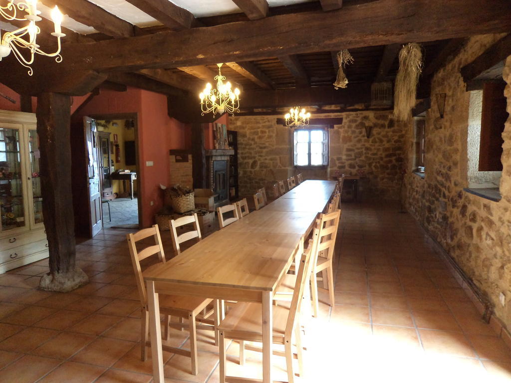 Casa rural La Toba I y II Bezana Exterior foto