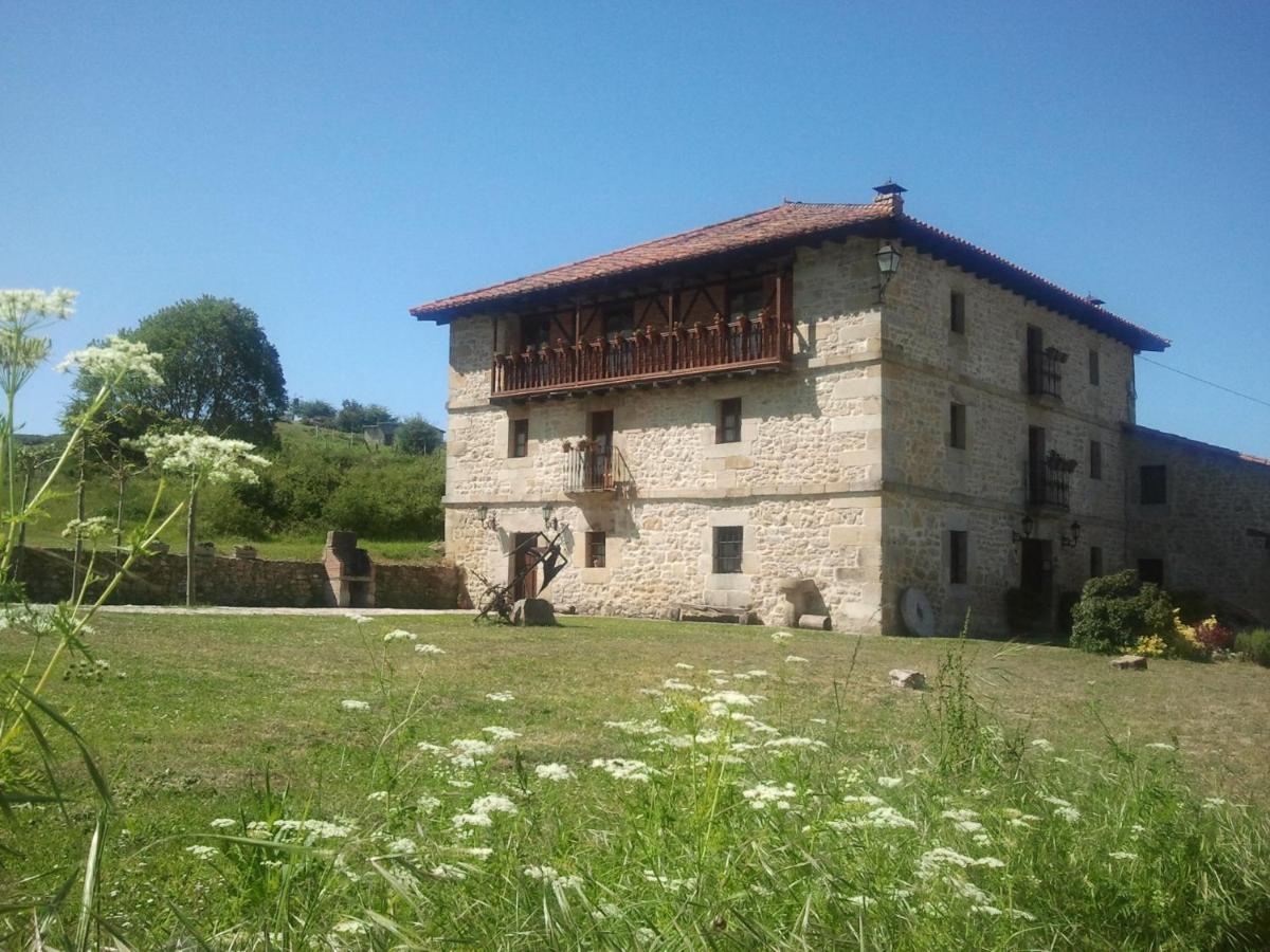 Casa rural La Toba I y II Bezana Exterior foto